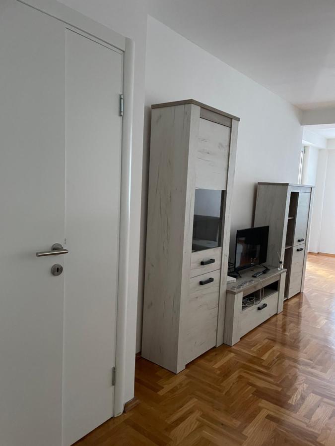 Apartman City Center 4-Setaliste Prijedor Exteriör bild