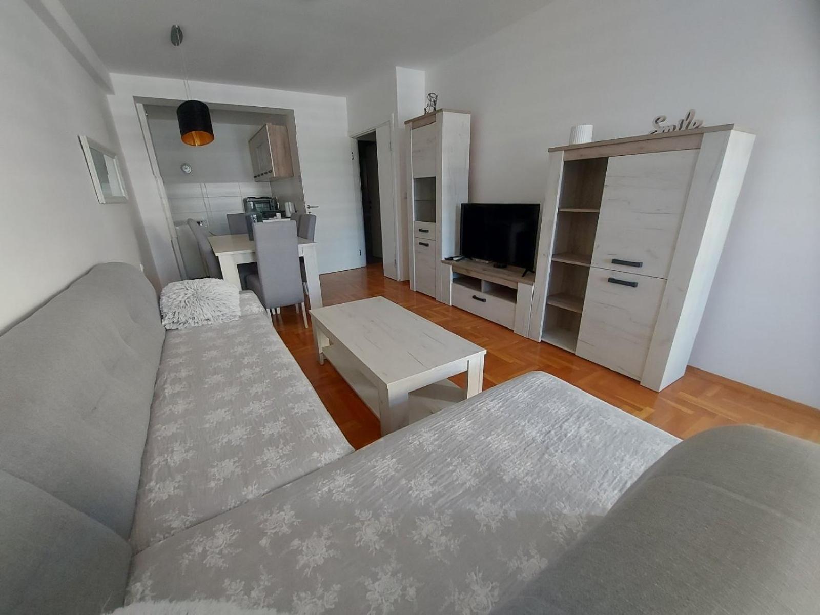 Apartman City Center 4-Setaliste Prijedor Exteriör bild